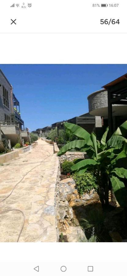 Vila Rina At Aquamarine Residence Vlorë 外观 照片