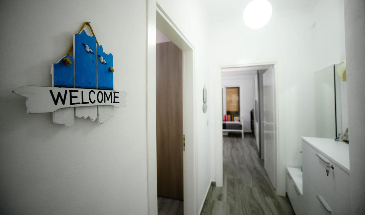 Vila Rina At Aquamarine Residence Vlorë 外观 照片