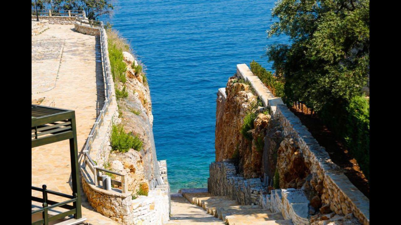 Vila Rina At Aquamarine Residence Vlorë 外观 照片